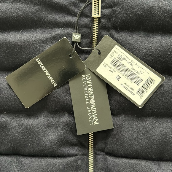 Emporio Armani Puffer Reversible Vest Jacket - Picture 7 of 10